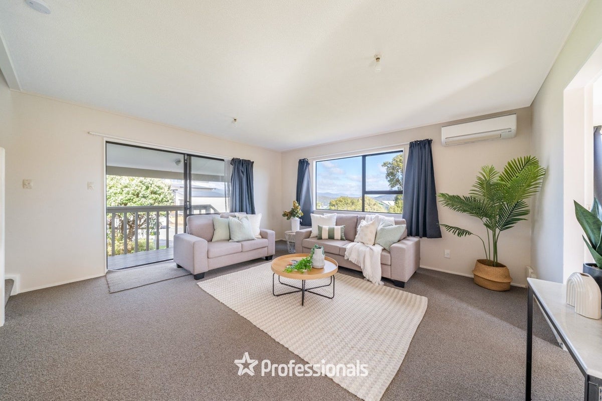 25B Outram Grove, Kelson, Lower Hutt - Carousel 2