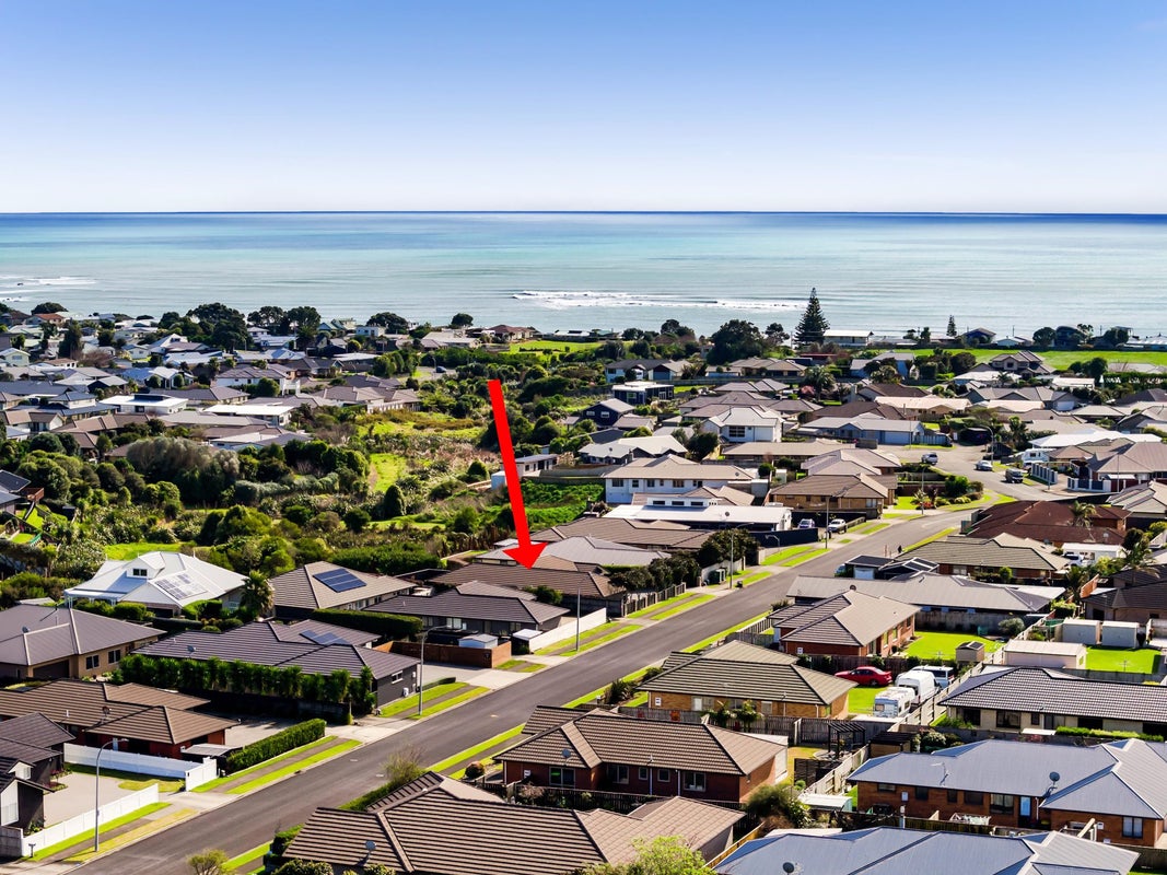 16 Jules Crescent, Bell Block, New Plymouth - Carousel 31