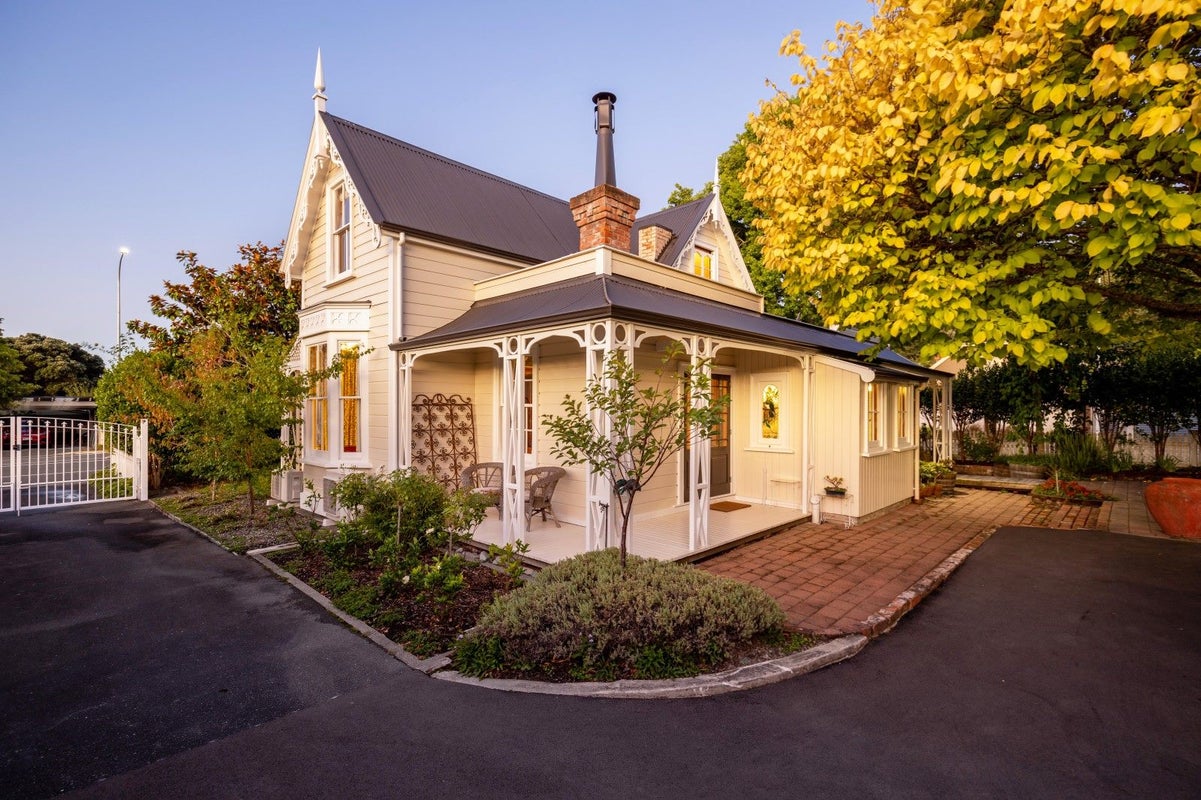 46 Manuka Street, Nelson, Nelson - Carousel 24