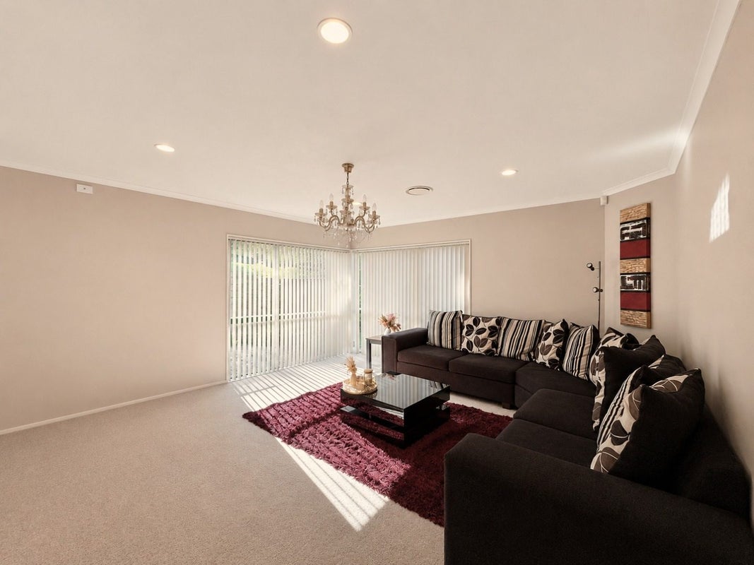 28 Piper Place, Goodwood Heights, Auckland - Carousel 2