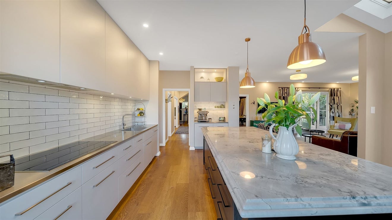 100 Idris Road, Bryndwr, Christchurch - Carousel 1