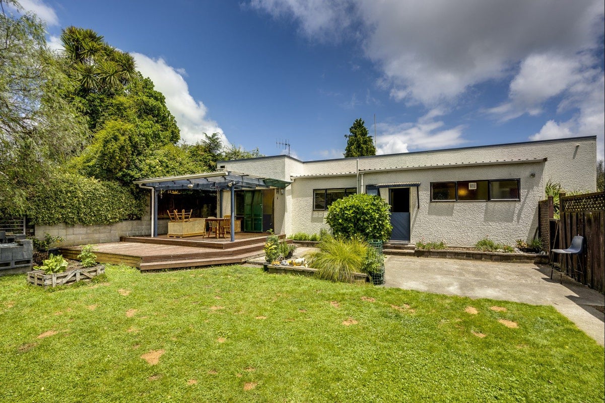 1008 Outram Road, Akina, Hastings - Carousel 14