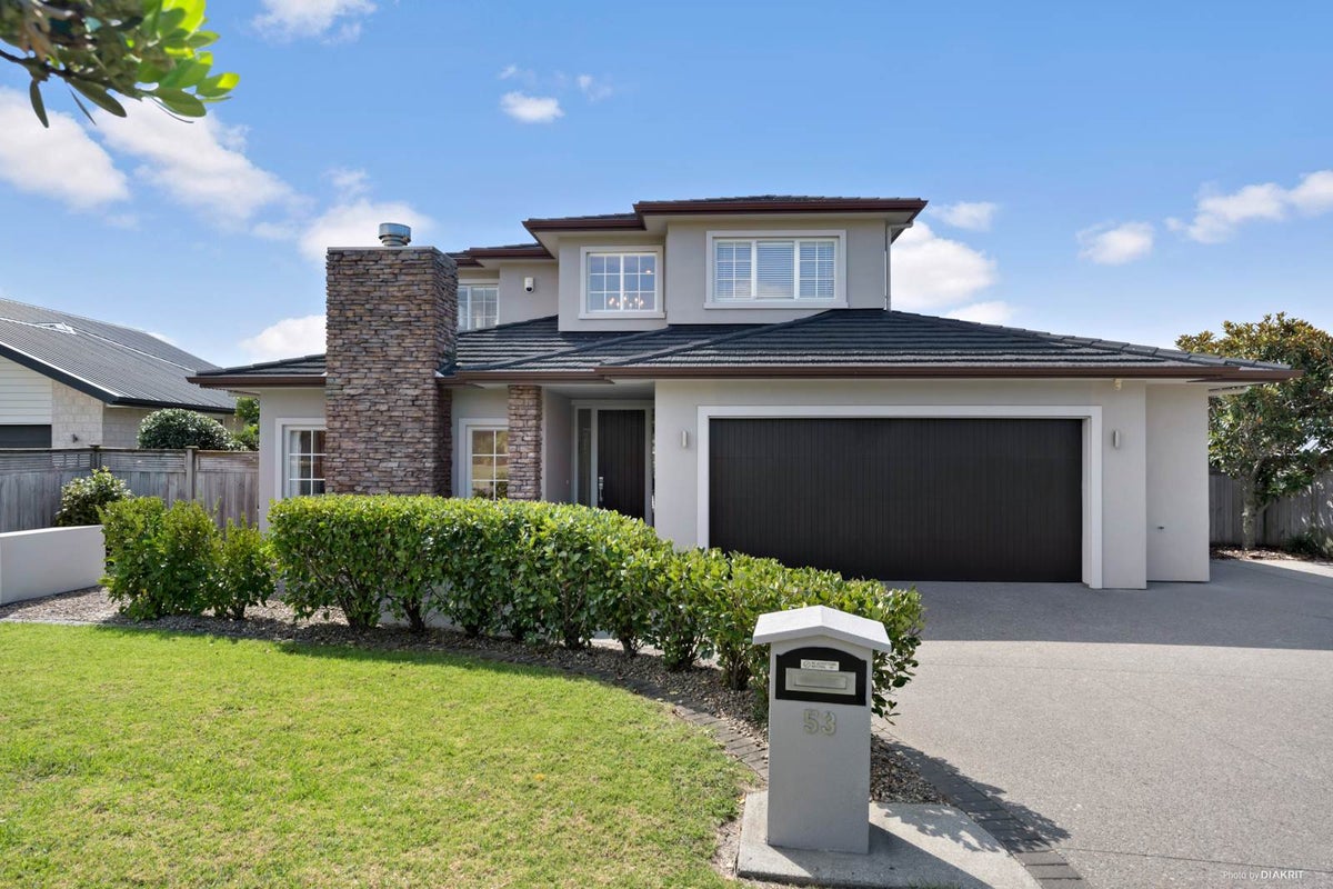 53 Pine Harbour Parade, Beachlands, Auckland - Carousel 2