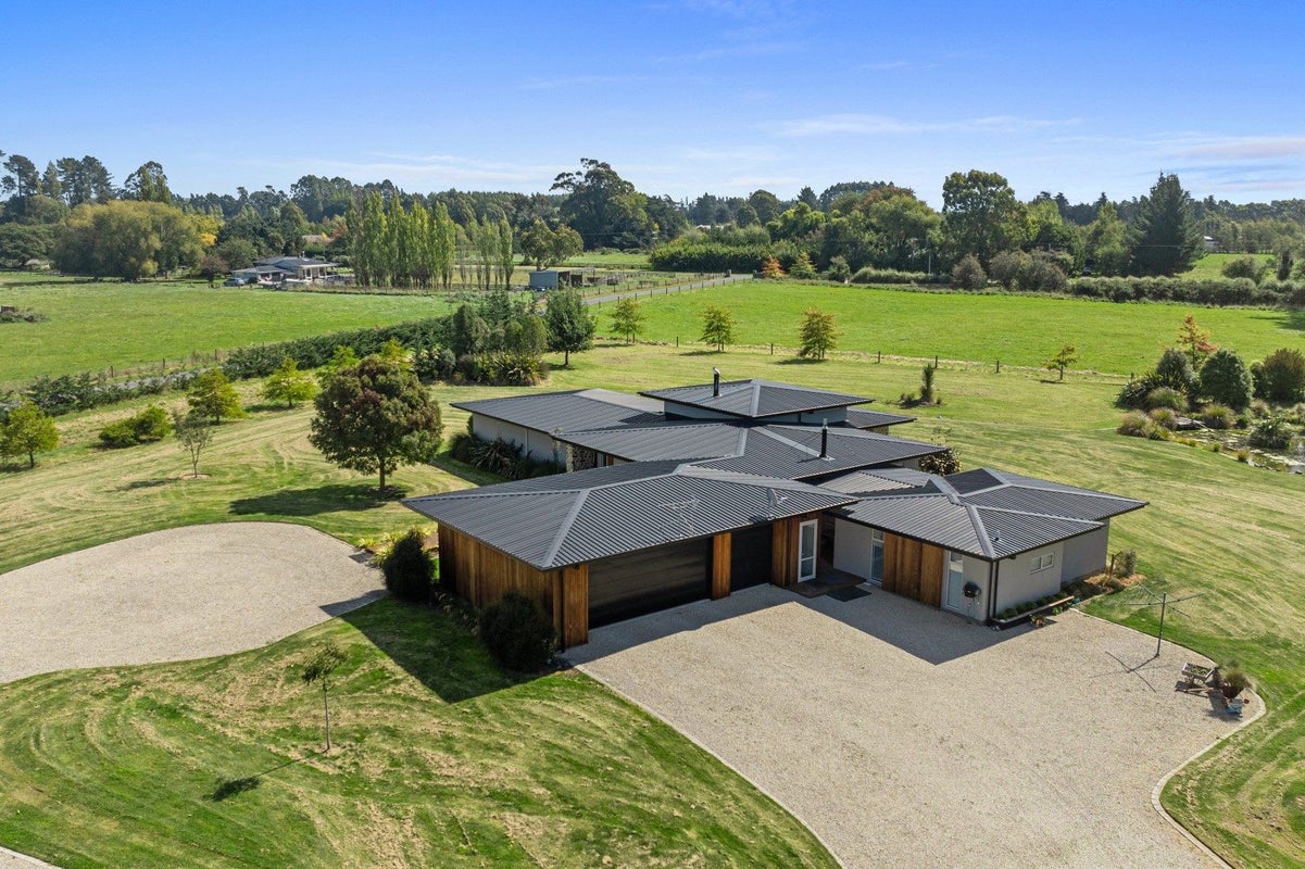 188 Jacksons Road, Ohoka, Kaiapoi - Carousel 1