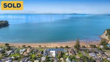 2/30 Mckenzie Avenue, Arkles Bay, Whangaparaoa - Carousel 1