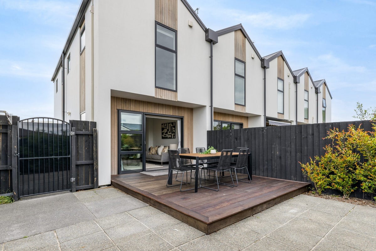 1/7 Gambia Street, Papanui, Christchurch - Carousel 2