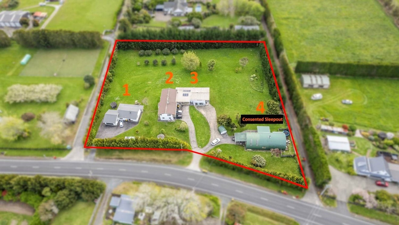 144 Taupaki Road, Taupaki, Henderson - Carousel 1