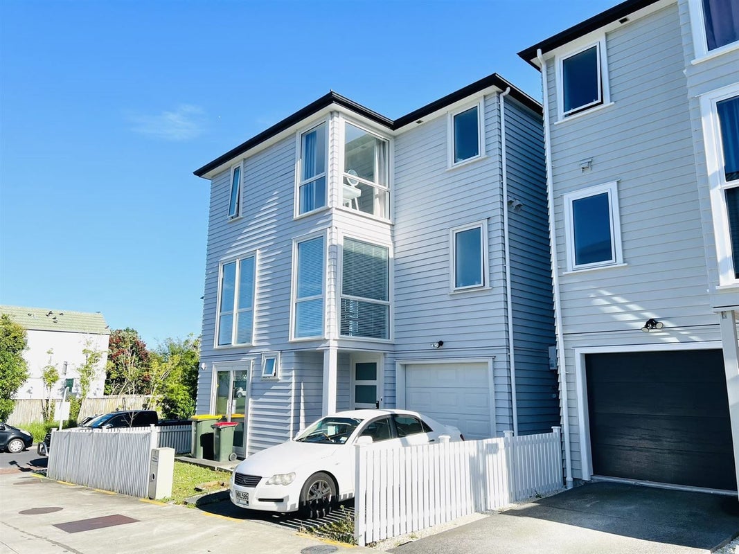1 Nephrite Lane, Henderson, Auckland - Carousel 2