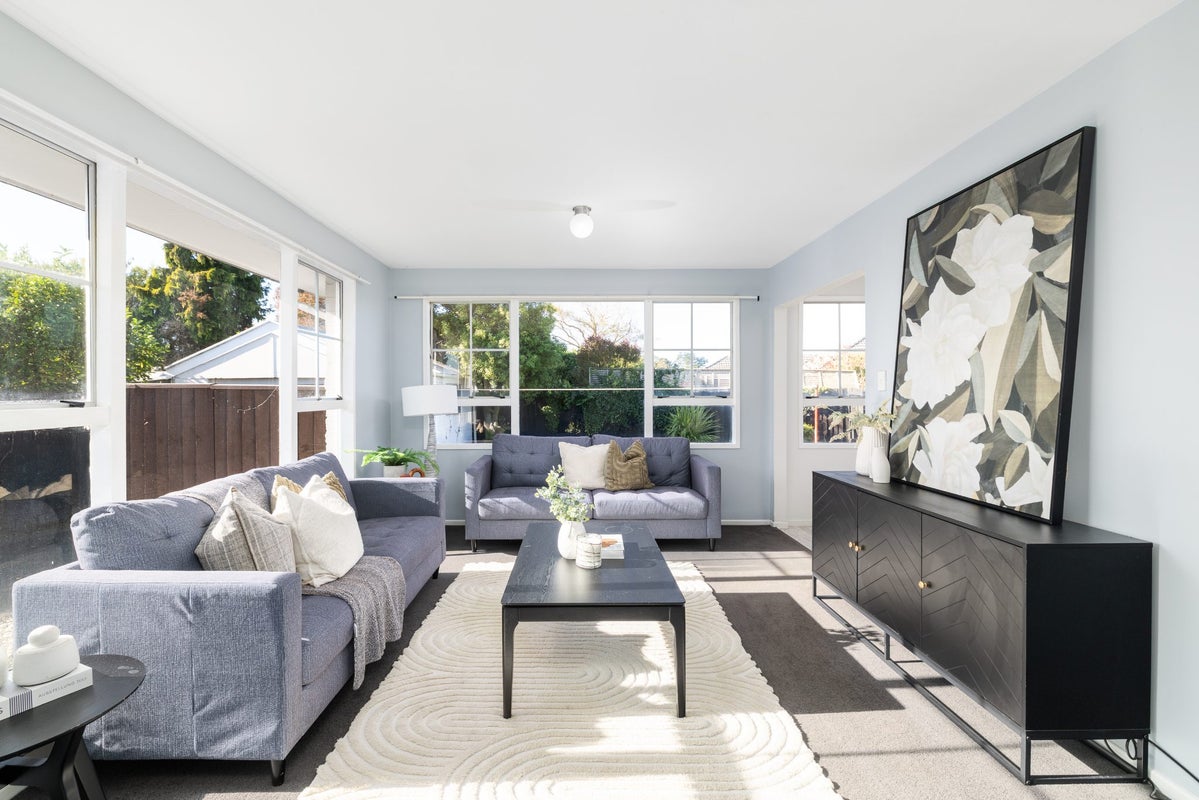 2/32 Lamorna Road, Parklands, Christchurch - Carousel 2