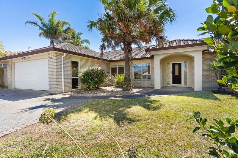 28 Craigavon Drive, East Tamaki, Auckland - Carousel 2