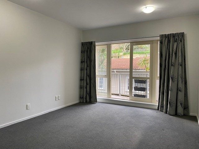 102/72 Herald Street, Berhampore, Wellington - Carousel 1