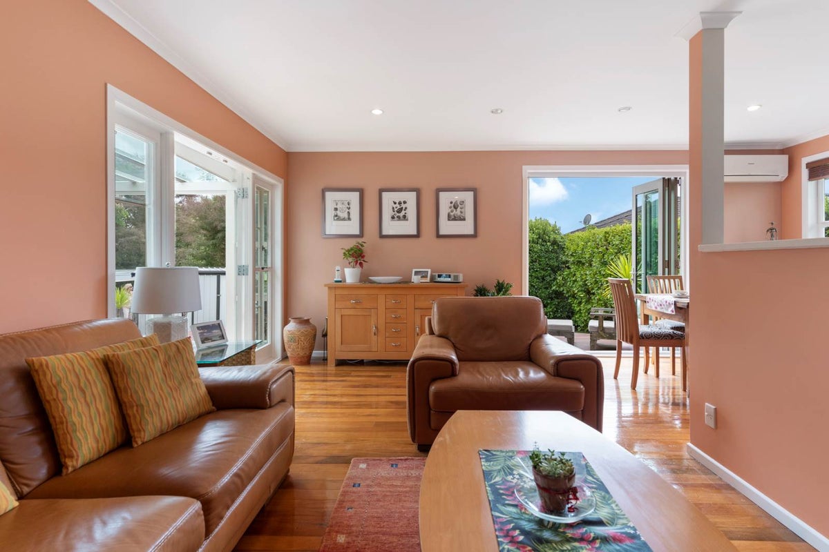 19 Jefferson Street, Glendowie, Auckland - Carousel 2
