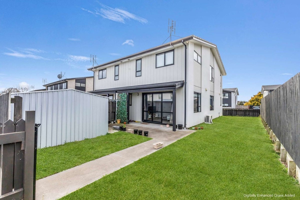 27 Discovery Place, Marfell, New Plymouth - Carousel 12