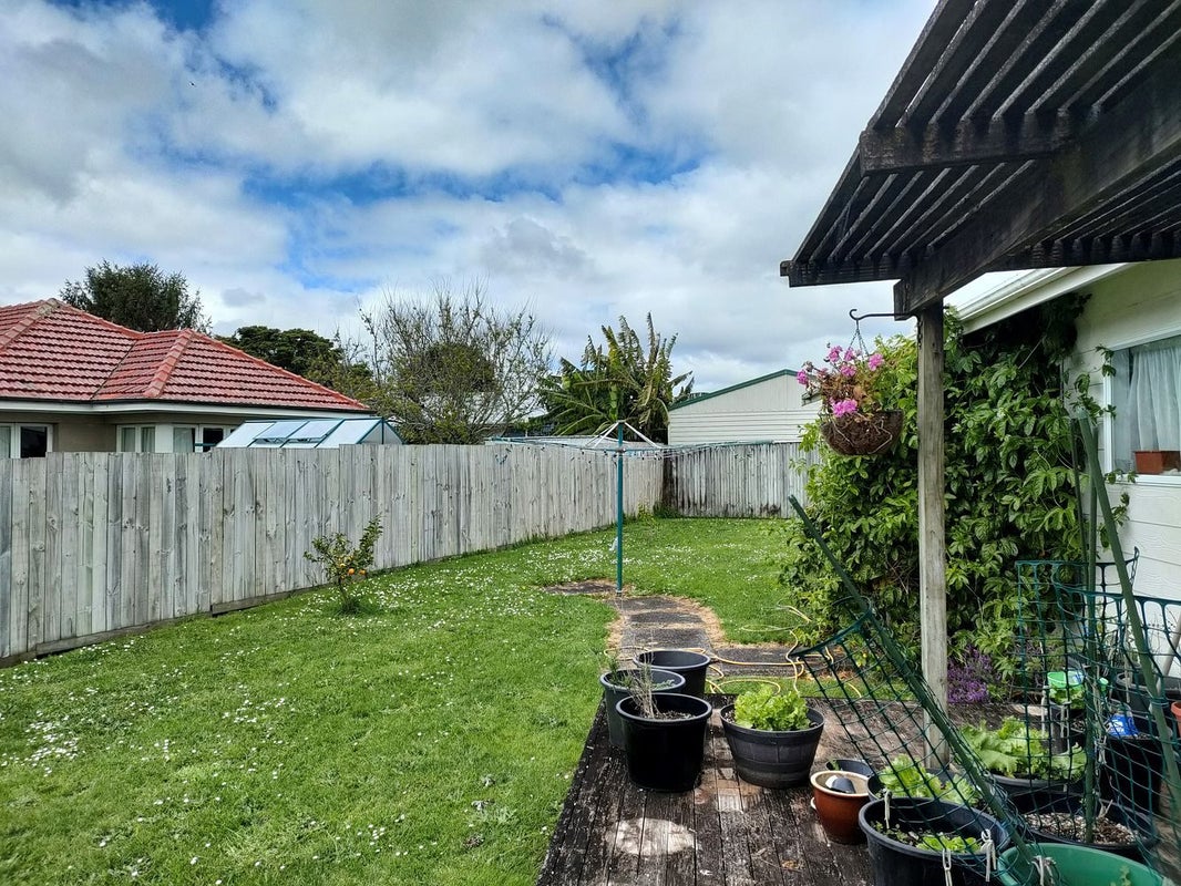 11 Aratiatia Place, Tikipunga, Whangarei - Carousel 1