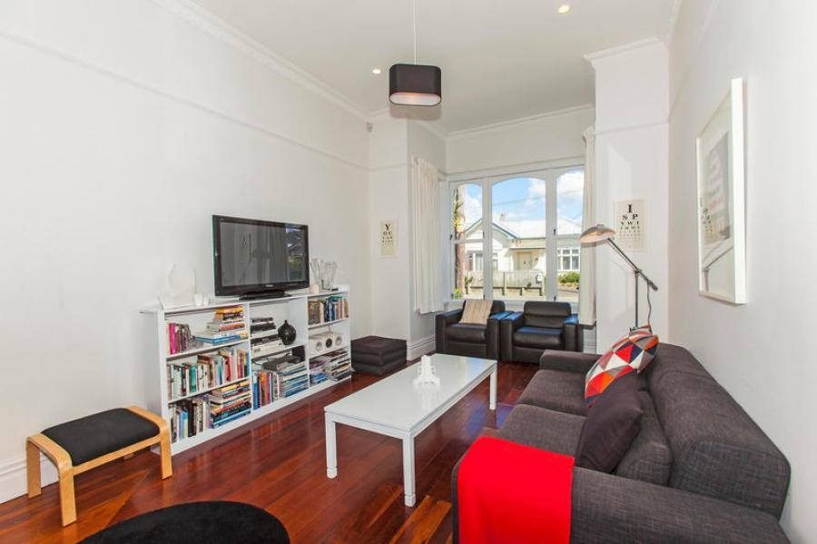 12 Beach Street, Petone, Lower Hutt - Carousel 5