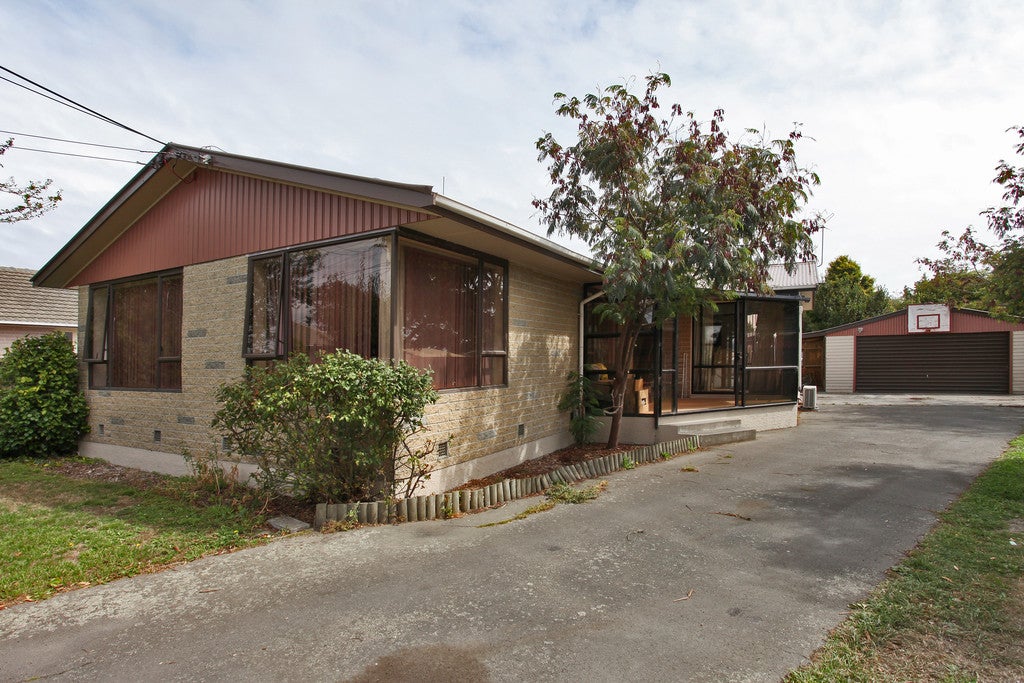14 Ariel Place, Aranui, Christchurch - Carousel 1
