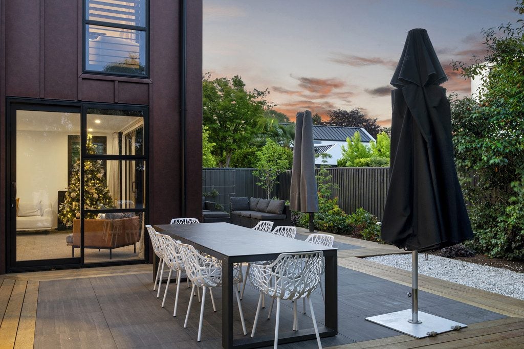 20A Wroxton Terrace, Merivale, Christchurch - Carousel 27