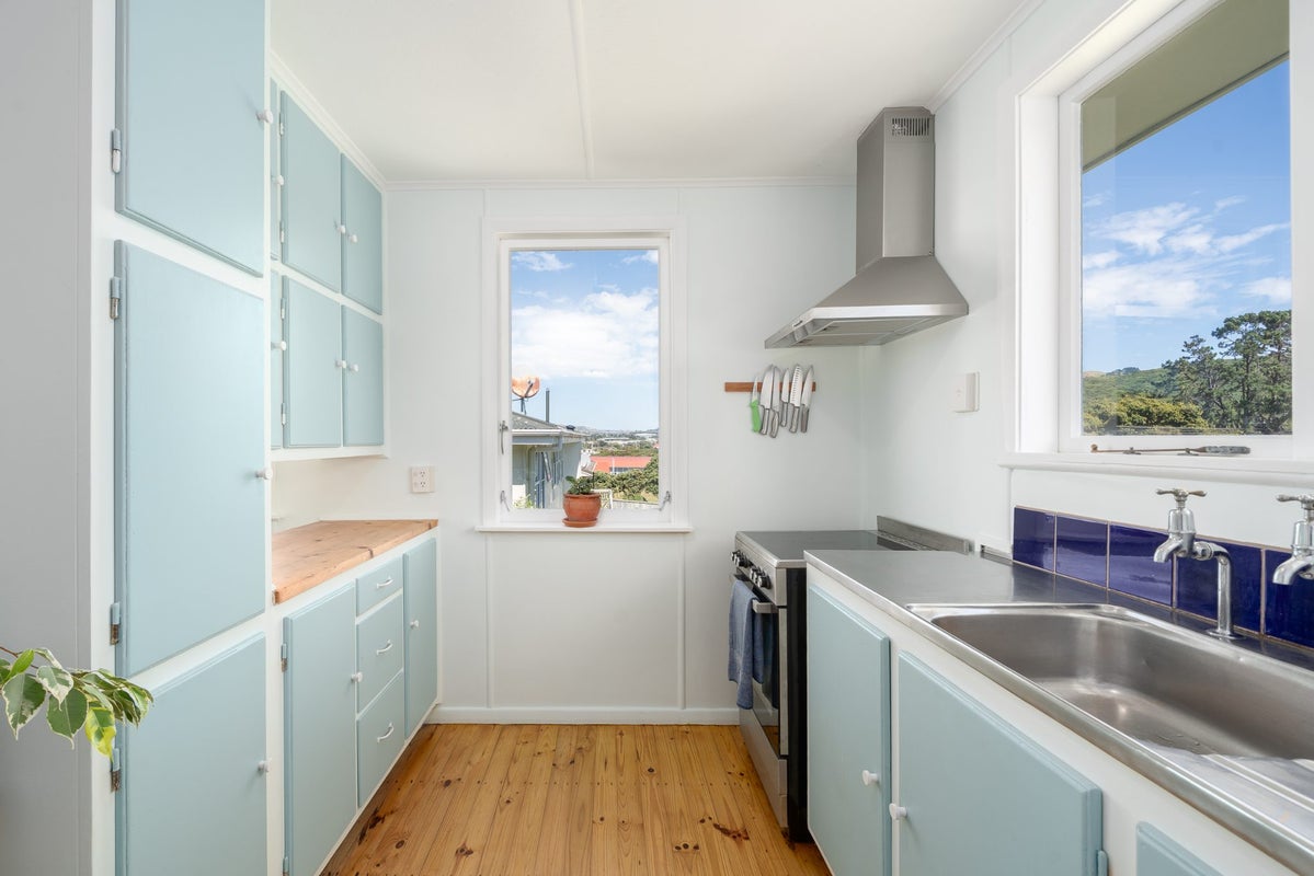 38 Piko Street, Titahi Bay, Porirua - Carousel 2