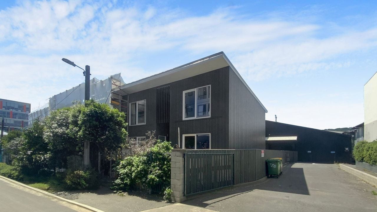 22/3 Kelvin Grove, Te Aro, Wellington - Carousel 1