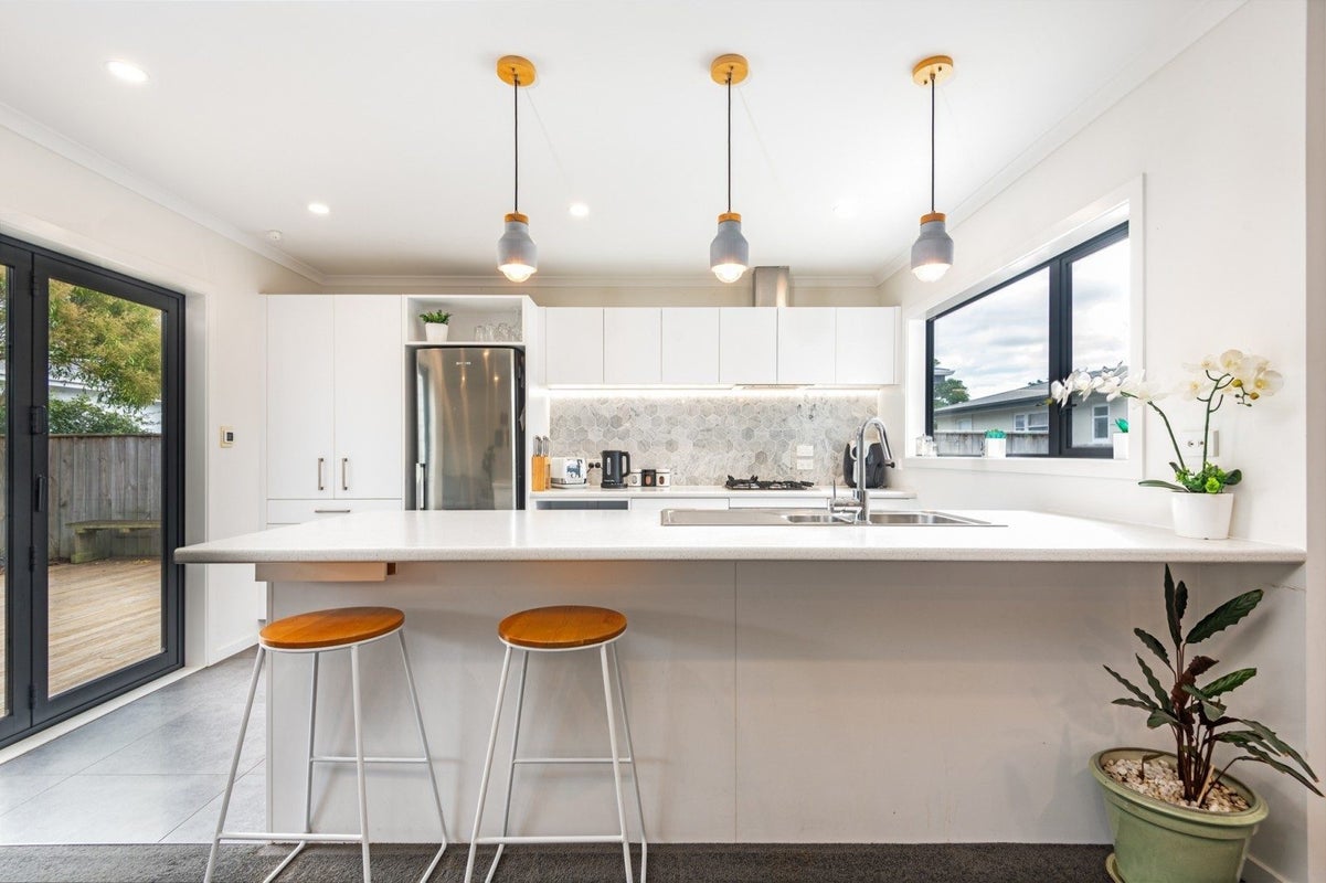 30A Aberdeen Avenue, Takaro, Palmerston North - Carousel 2