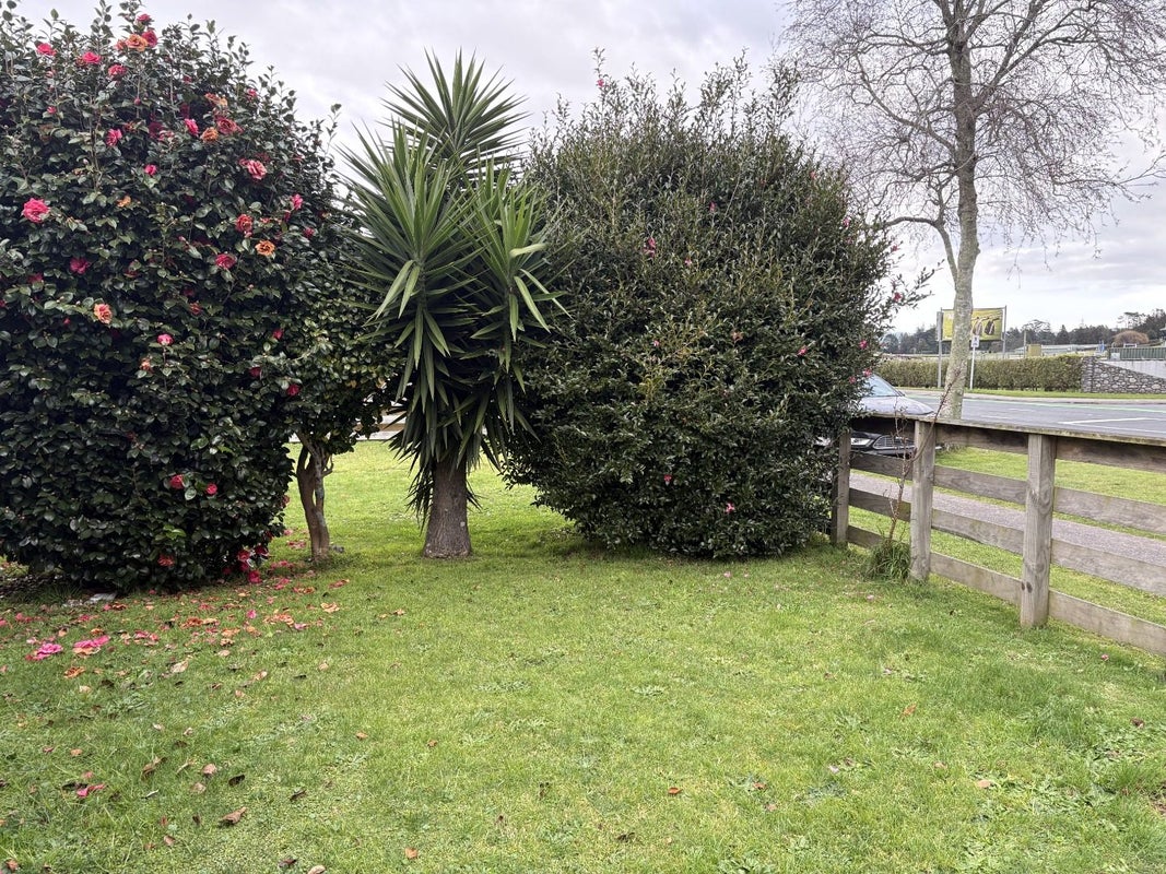 2A Pooles Road, Greerton, Tauranga - Carousel 8