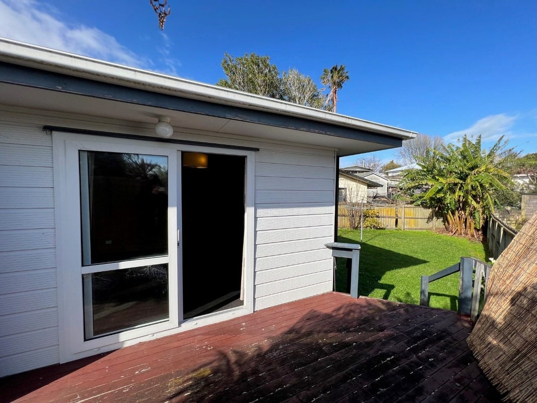 28A Trentham Road, Takanini, Auckland - Carousel 2