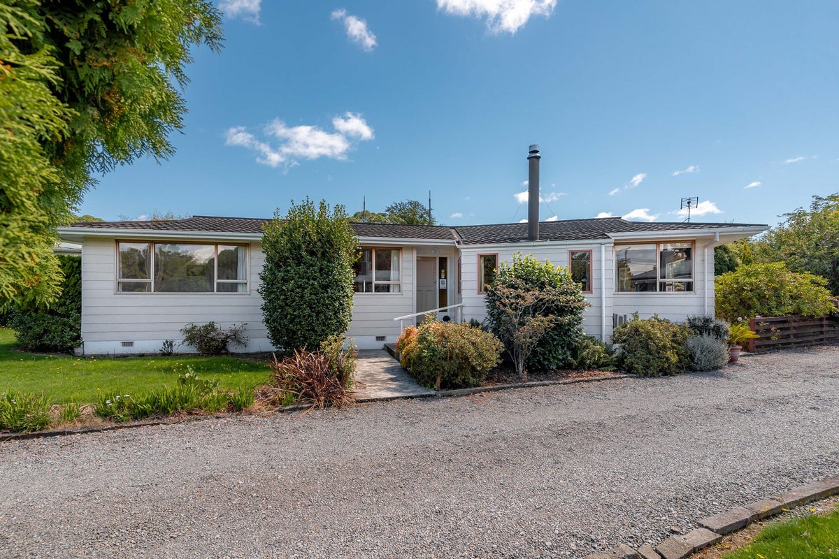 59 Roberts Road, Lansdowne, Masterton - Carousel 2