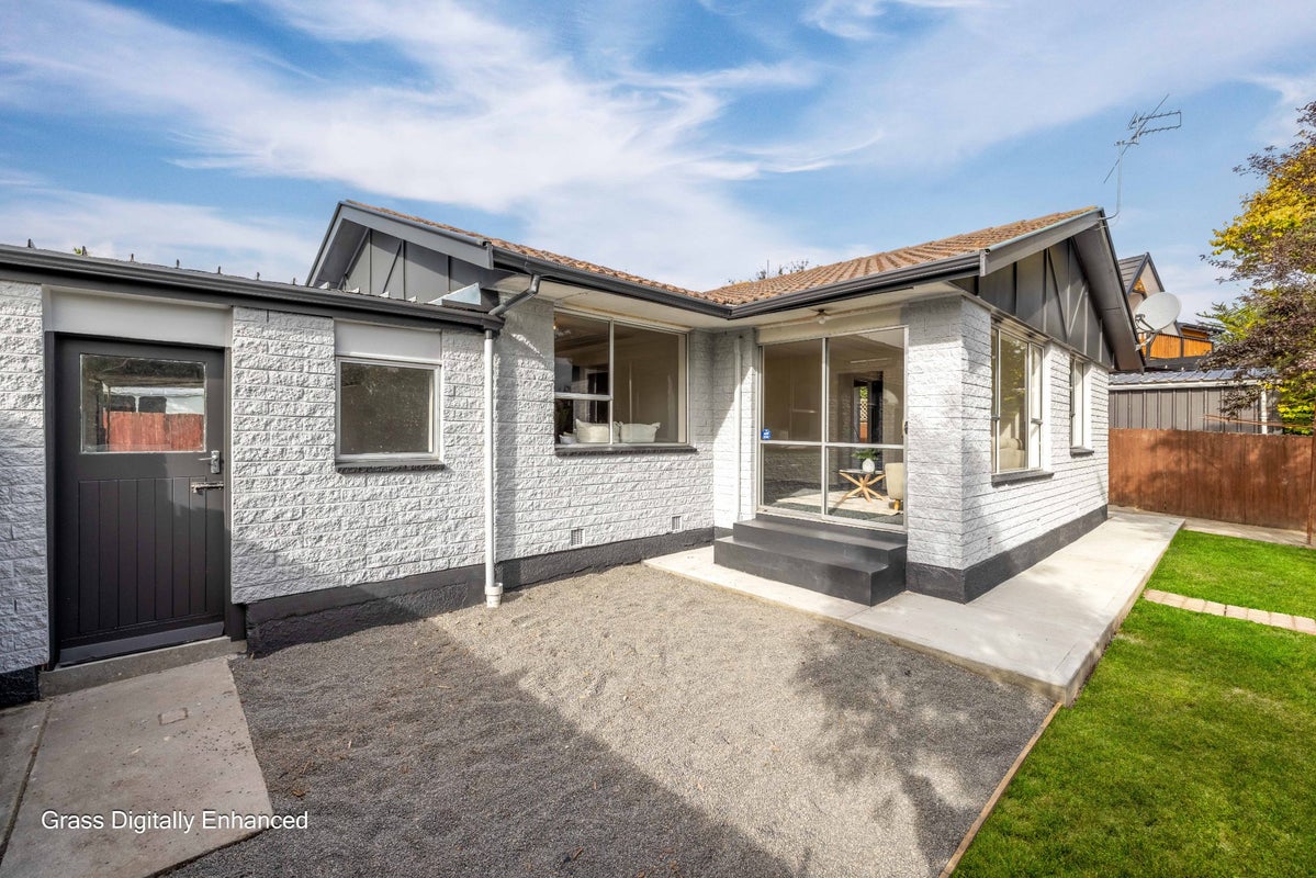 1/80 Blake Street, New Brighton, Christchurch - Carousel 2