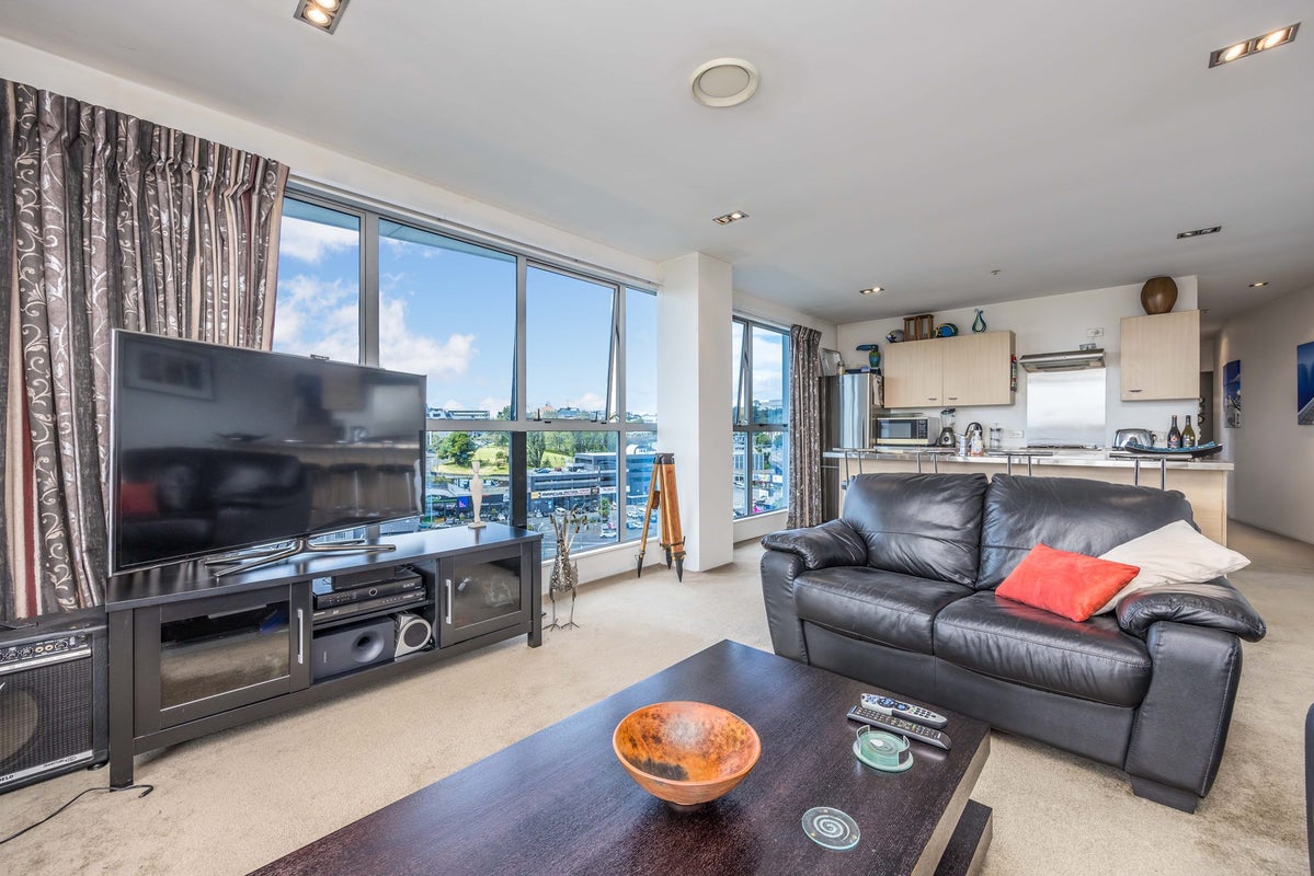 1011/8 Ronayne Street, Auckland Central, Auckland - Carousel 2