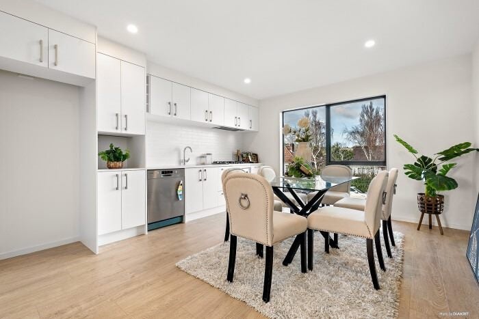 1129D New North Road, Mount Albert, Auckland - Carousel 1