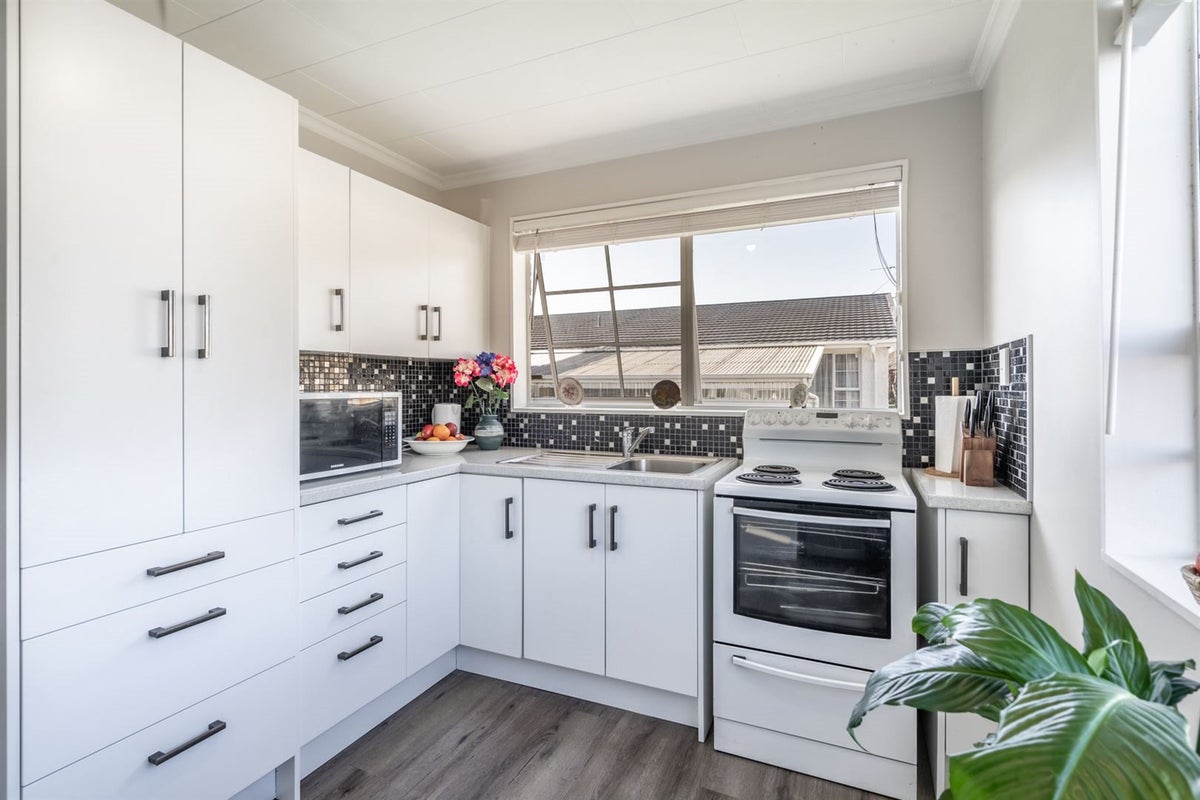 12C Antrim Street, Windsor, Invercargill - Carousel 2