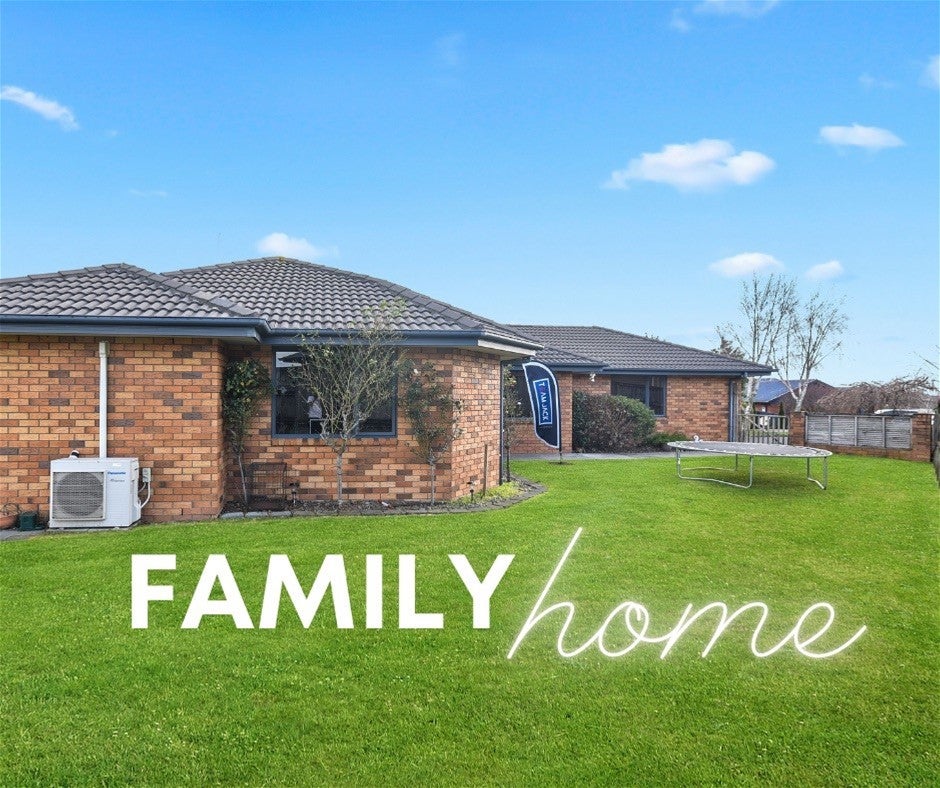 12 Farleigh Close, Huntington, Hamilton - Carousel 1