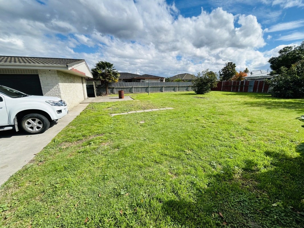203 Charles Street, Saint Leonards, Hastings - Carousel 26