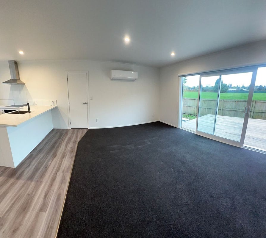 29 Fenwick Crescent, Hillcrest, Hamilton - Carousel 2
