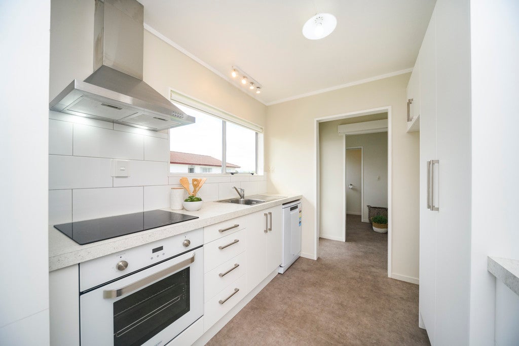 10 Jupiter Street, Milson, Palmerston North - Carousel 2