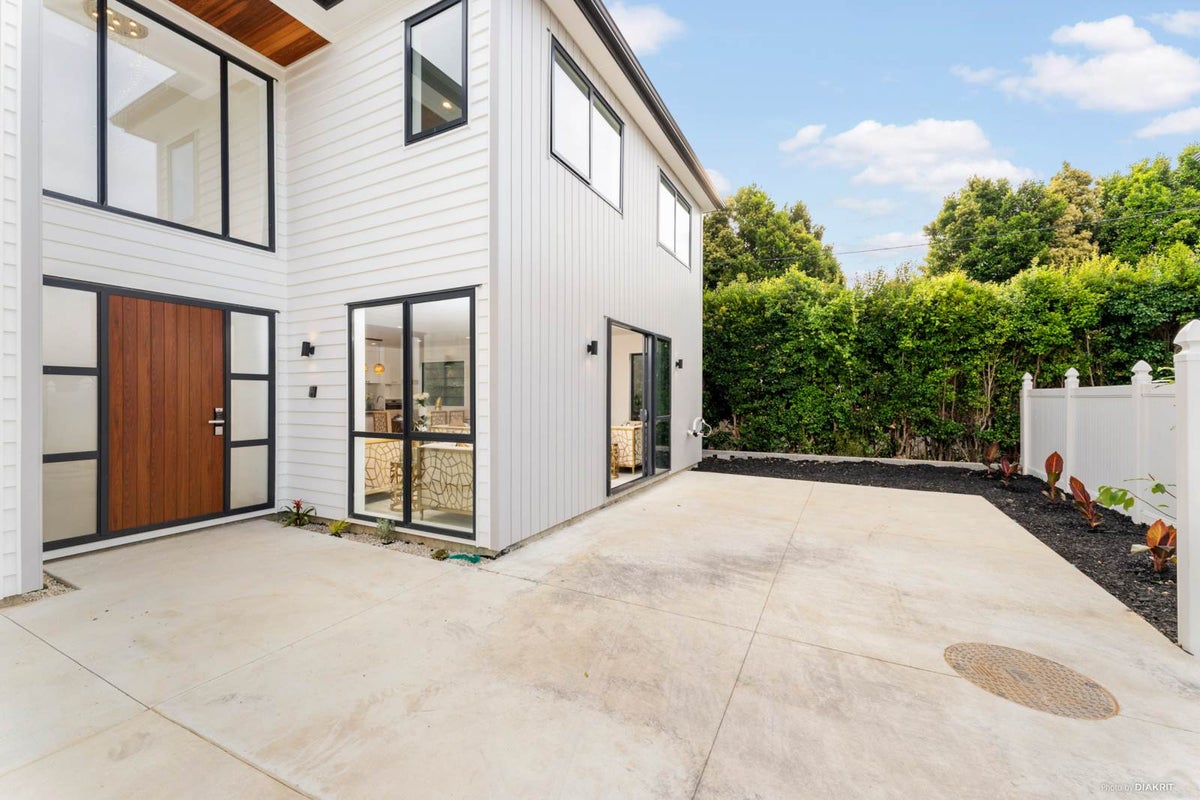 49F Holbrook Street, Blockhouse Bay, Auckland - Carousel 2