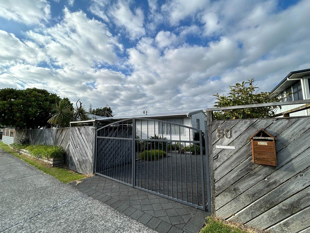 50 Motiti Road, Papamoa Beach, Papamoa - Carousel 12