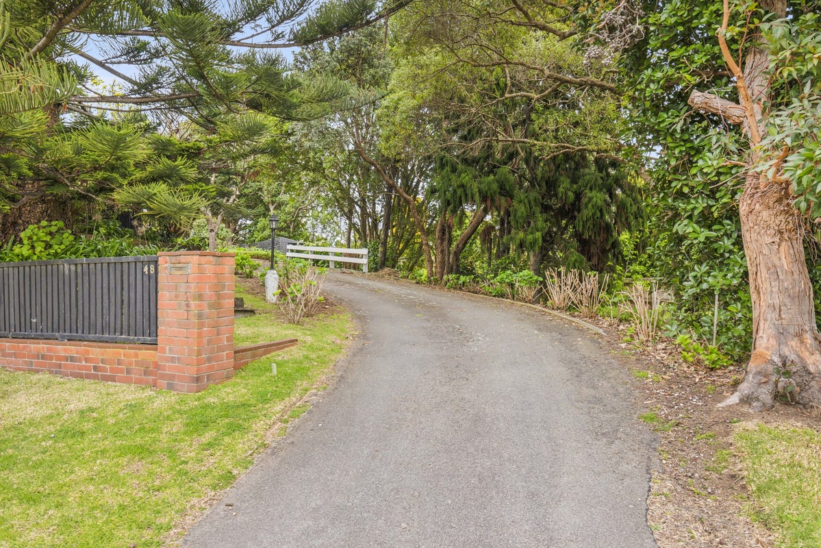 48 Makora Road, Otaihanga, Paraparaumu - Carousel 1