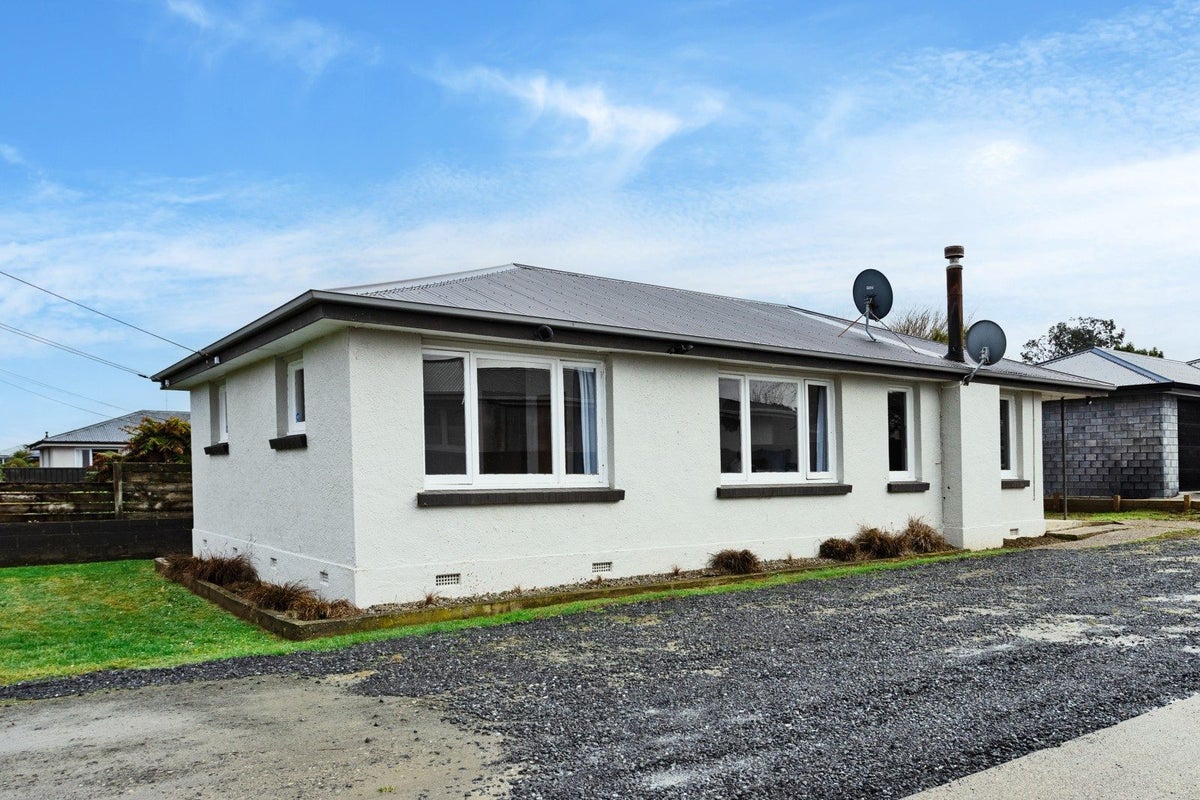 20A Holloway Street, Waikiwi, Invercargill - Carousel 2