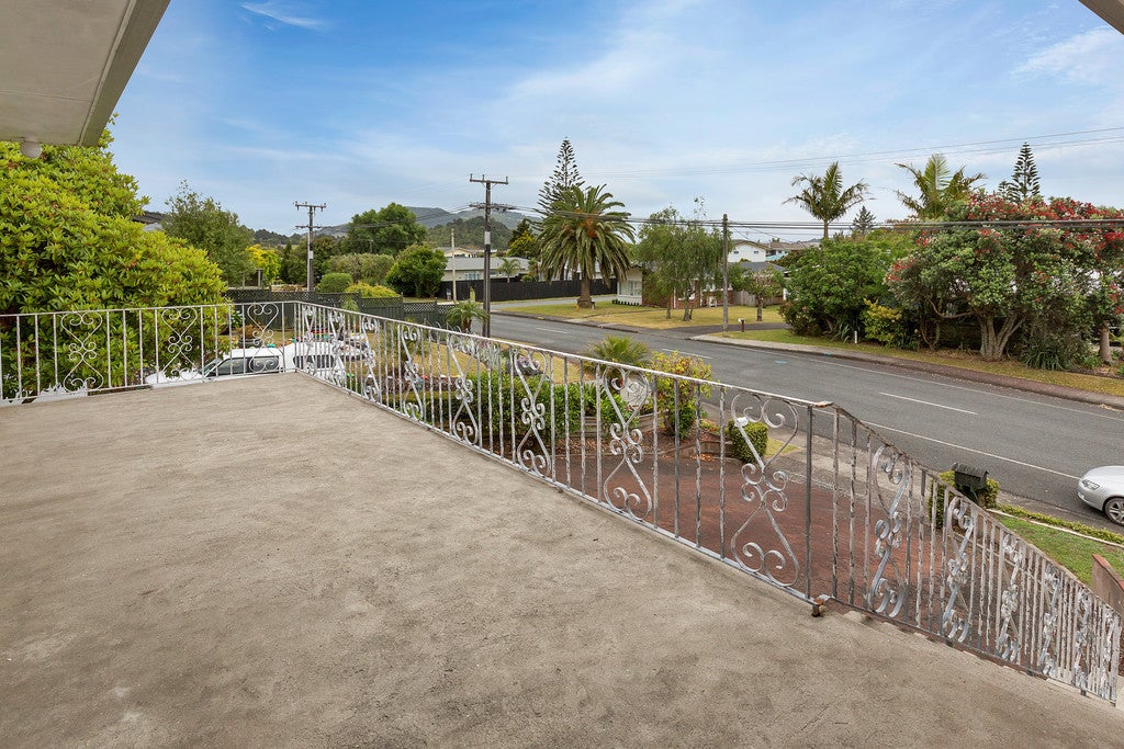 19 Te Puia Street, Kamo, Whangarei - Carousel 2