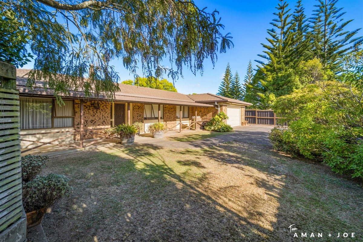 1 Rathgar Road, Henderson, Auckland - Carousel 1