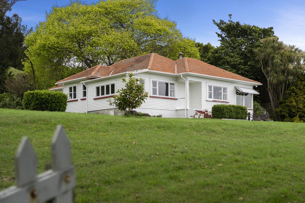 222 Te Puke Highway, Papamoa, Te Puke - Carousel 2
