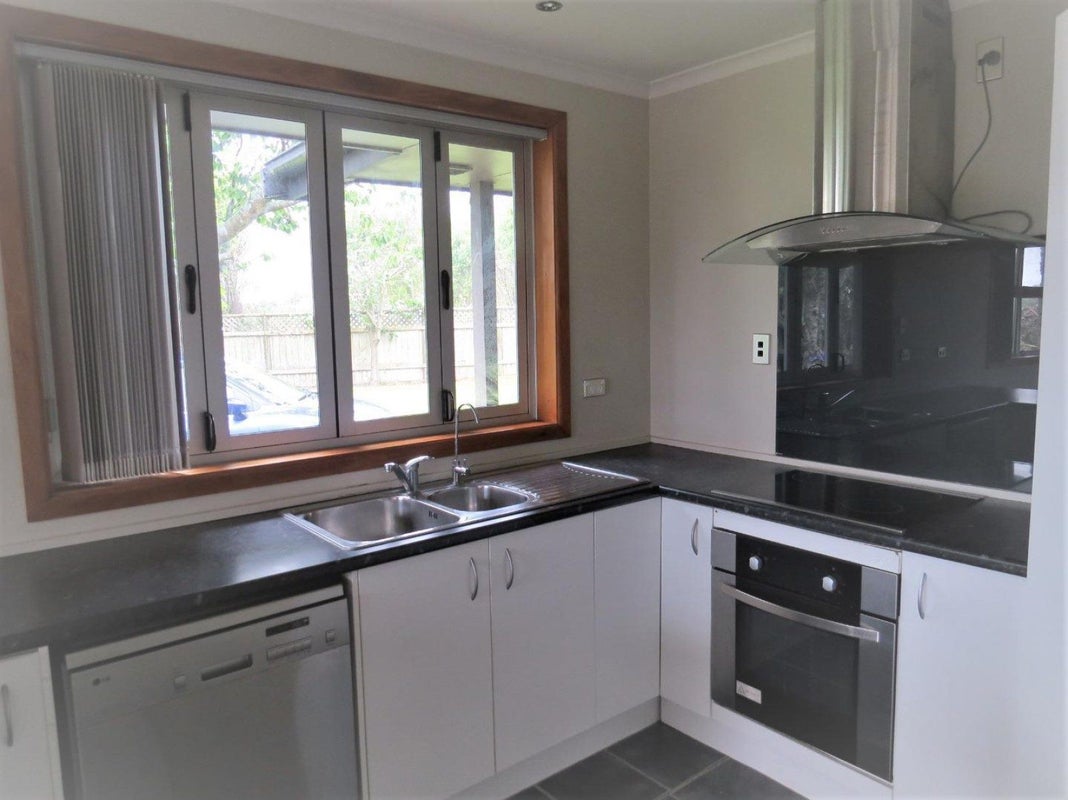 524 Mountain Road, Lepperton, New Plymouth - Carousel 2