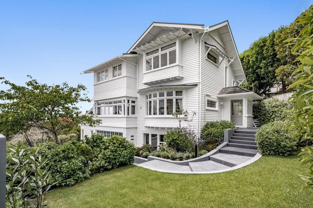 13 Eastbourne Road, Remuera, Auckland - Carousel 1