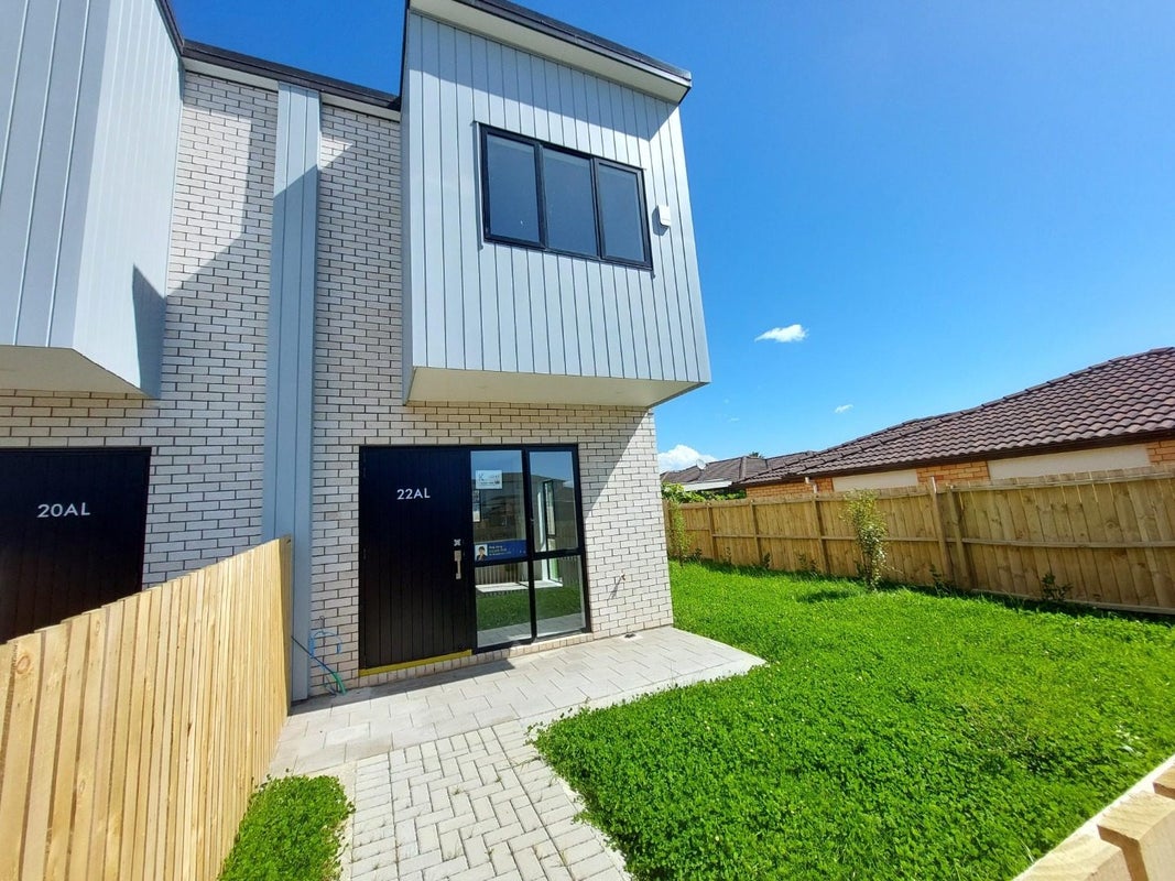 22 Aumarire Lane, Favona, Auckland - Carousel 1
