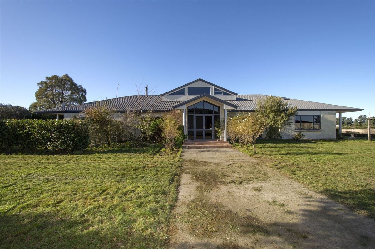 315 Innes Road, Glasnevin, Amberley - Carousel 2