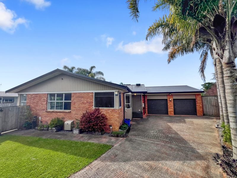 11 Glasgow Street, St Andrews, Hamilton - Carousel 1