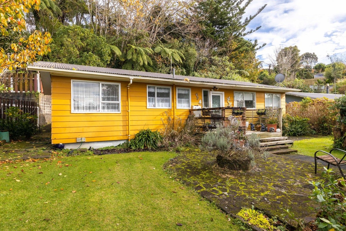 62 Blagdon Road, Blagdon, New Plymouth - Carousel 1