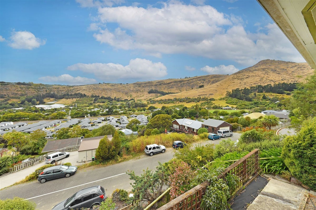 42 Flinders Road, Heathcote Valley, Christchurch - Carousel 15