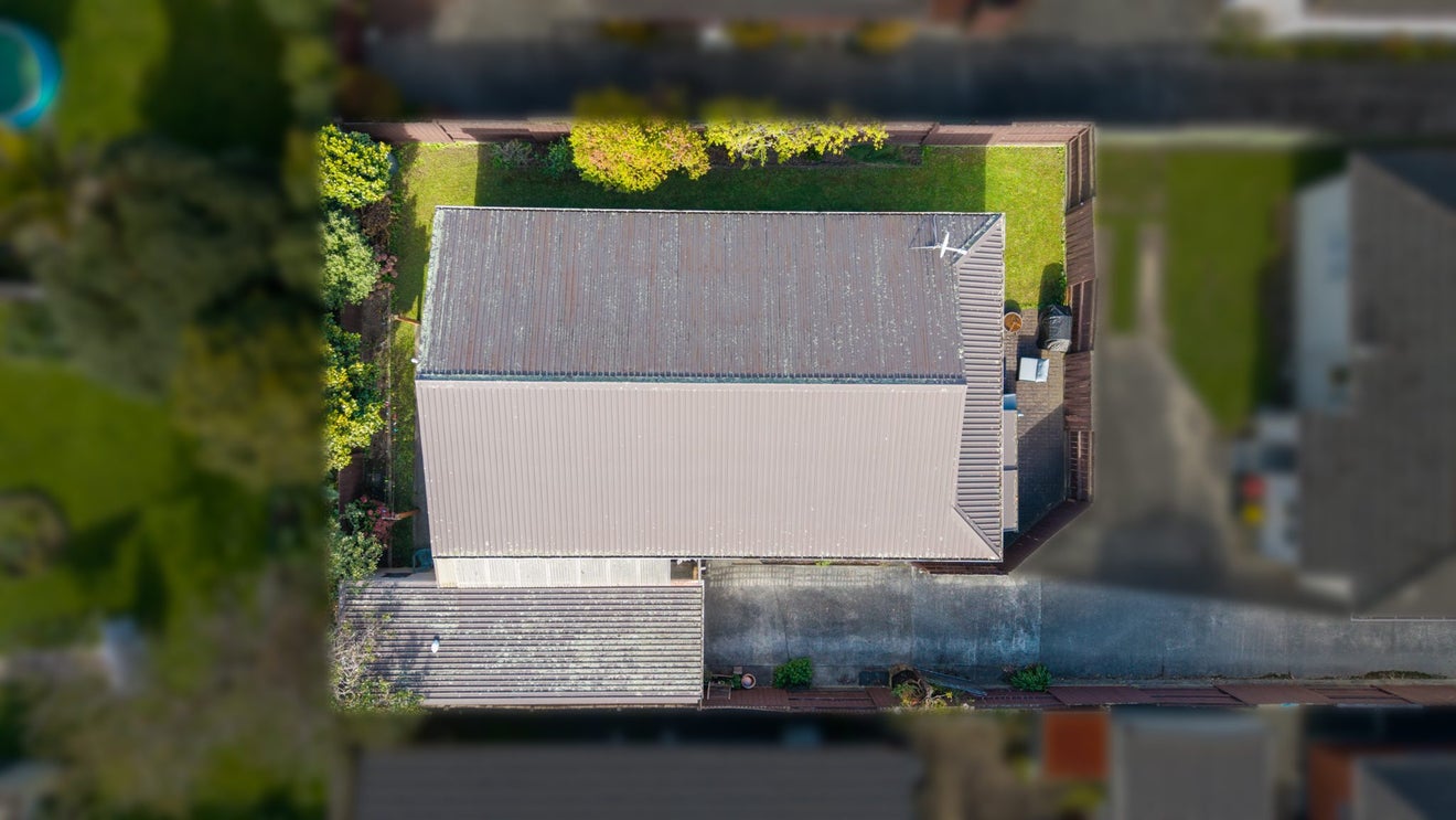 2/52 Athlone Crescent, Avalon, Lower Hutt - Carousel 17